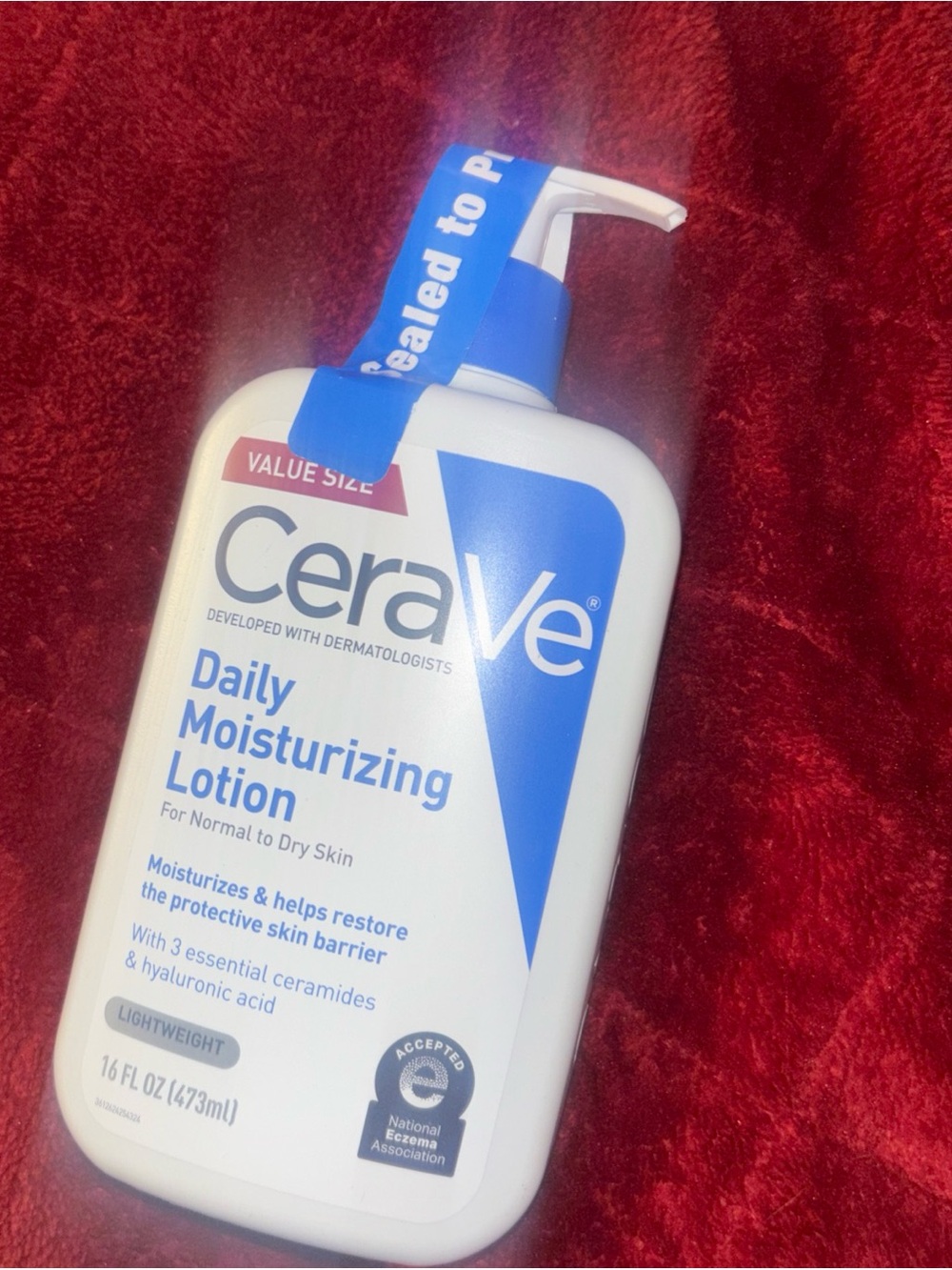 CeraVe Daily Moisturizing Lotion — White & Blue Pump Bottle
